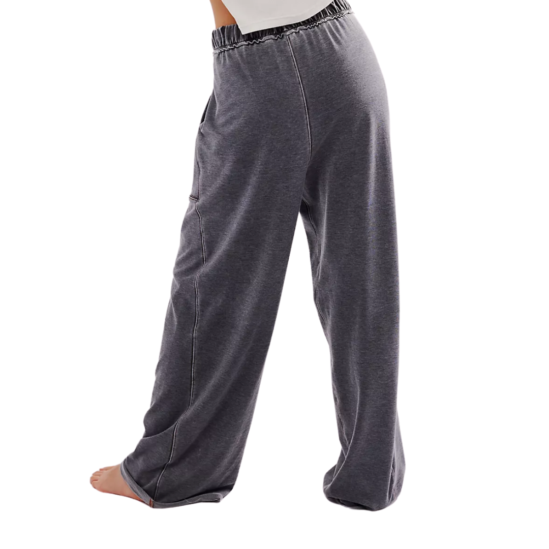 Don't Wait Up Lounge Pant in Black
