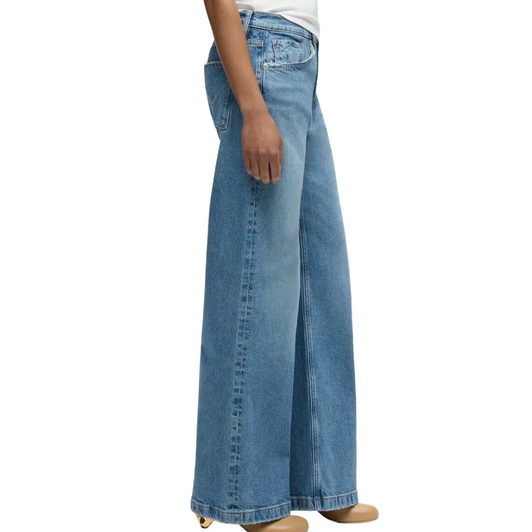 Jodie Loose Fit Wide Leg Jean in Goddess