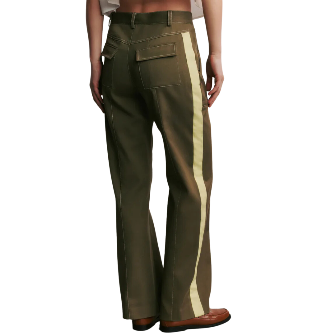 Isa Pant in Dark Olive