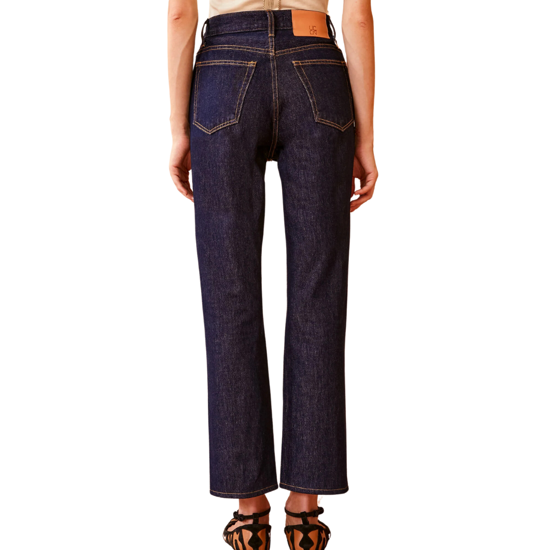 The Cropped Agnes Jean in Tigris