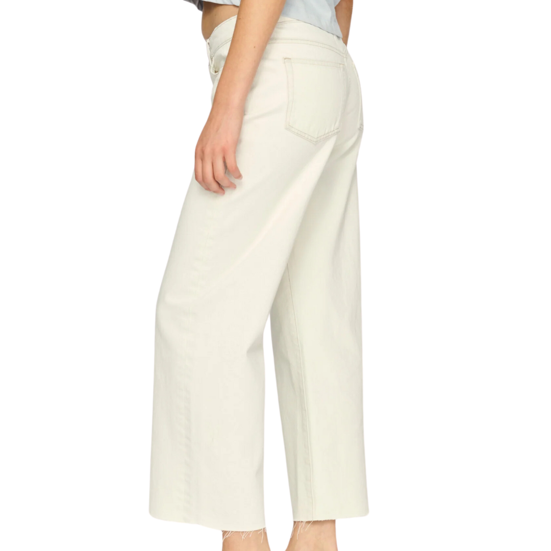 Drue Straight Low Rise 27" Jeans in Vapor