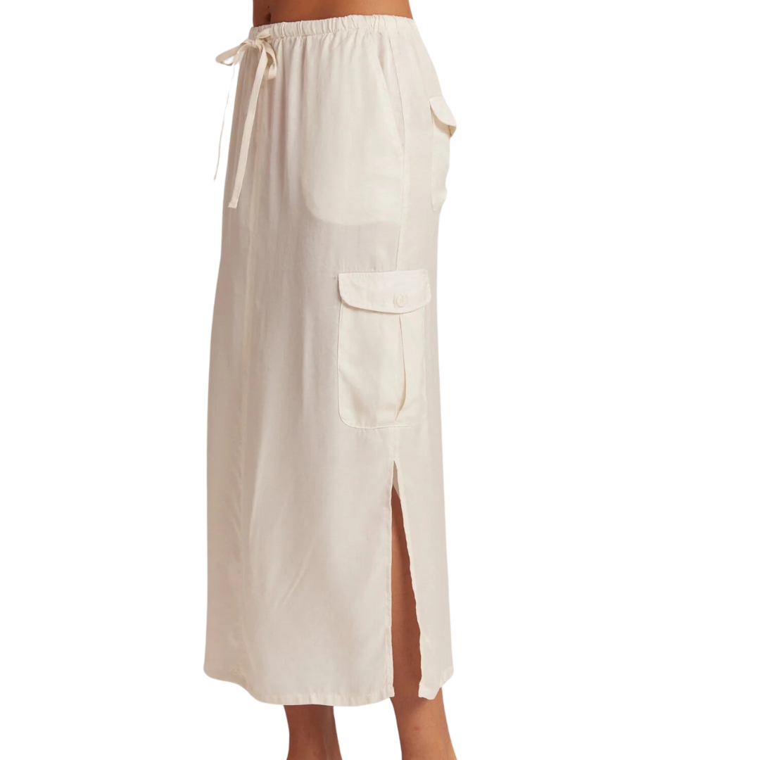 Goldie Bellow Pocket Cargo Skirt in Oasis Sand