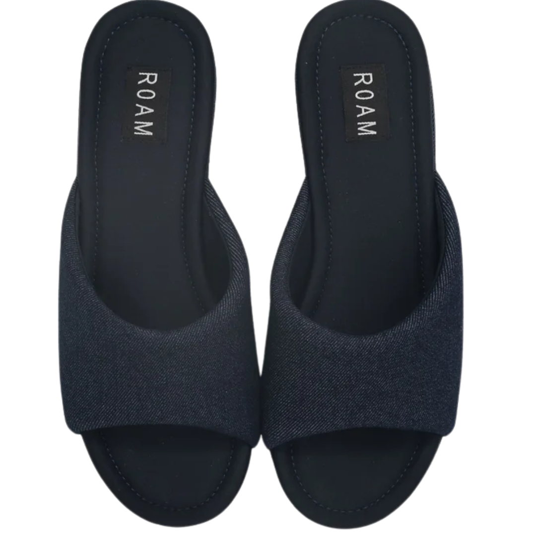 Scoop Mid Strata Wedge in Dark Denim