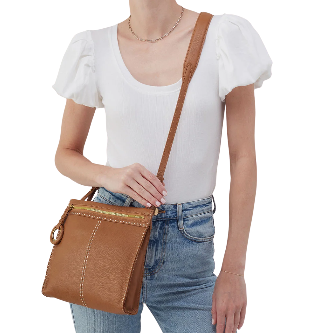 Austin Medium Crossbody in Warm Honey