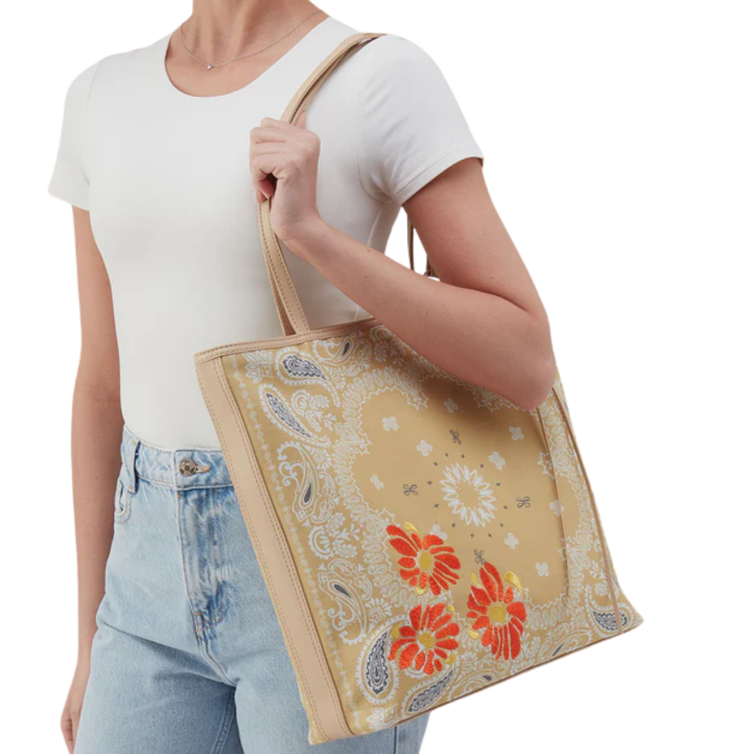 Dakota Print Tote in Sunset Banana