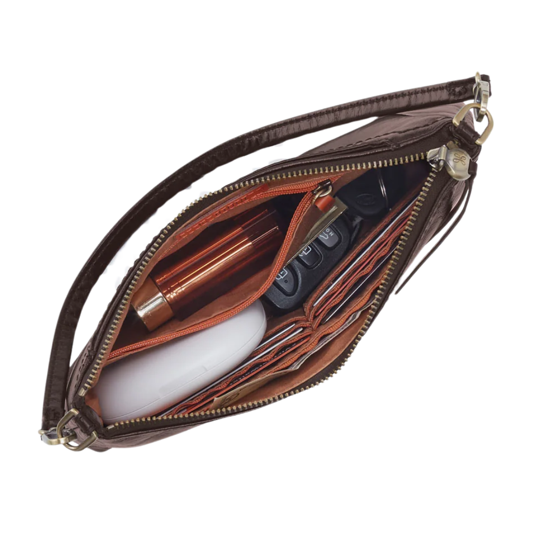 Darcy Crossbody in Hearthstone