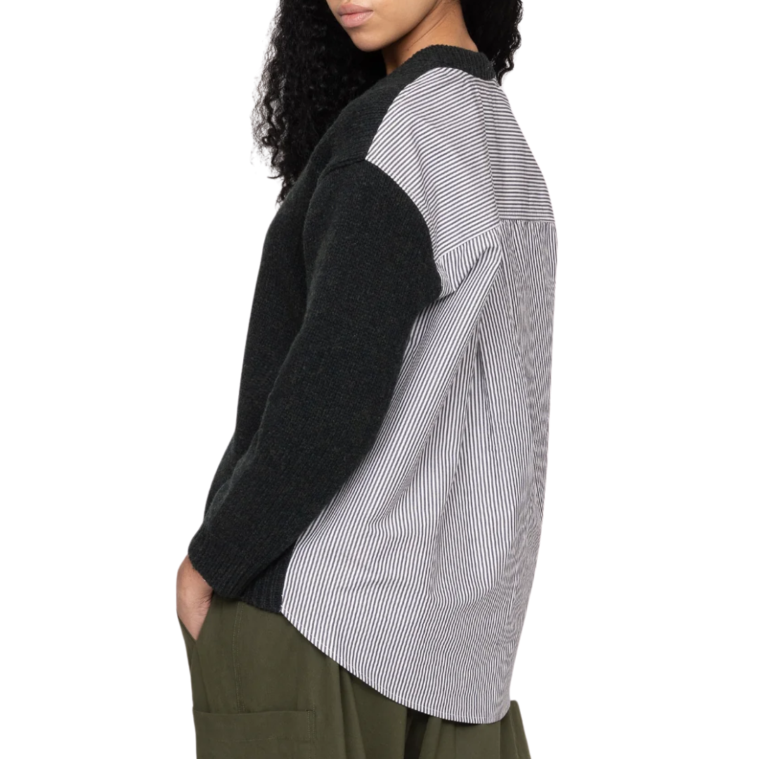 Mallory V-Neck Sweater in Forest