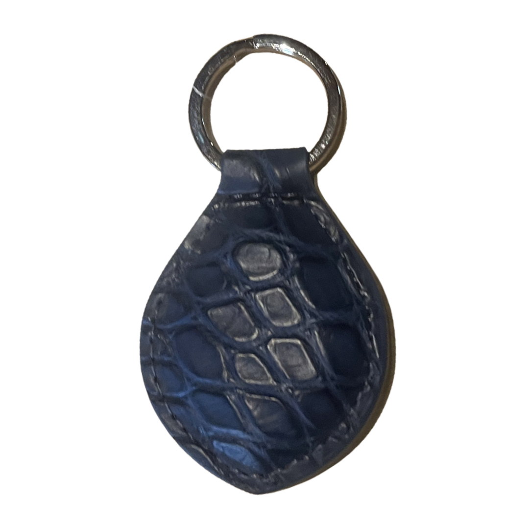 Matte Alligator Tear Drop Key Fob in Admiral