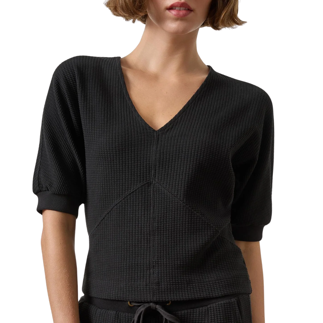 Seamed V-Neck Top in Black