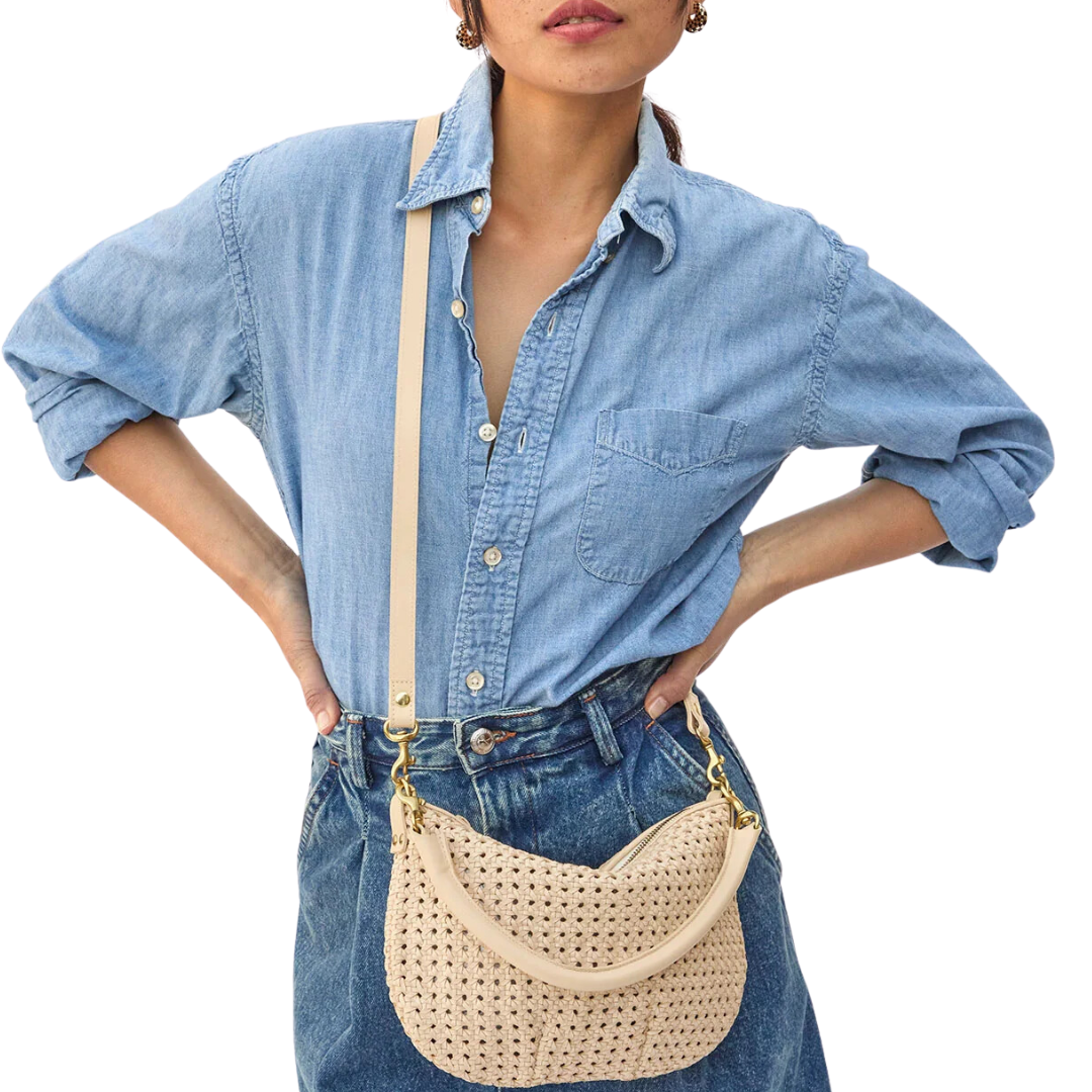 Petit Moyen in Cream Rattan