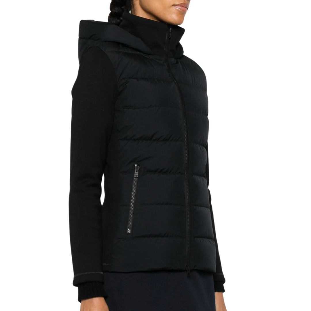 Base Zip Jacket in Black