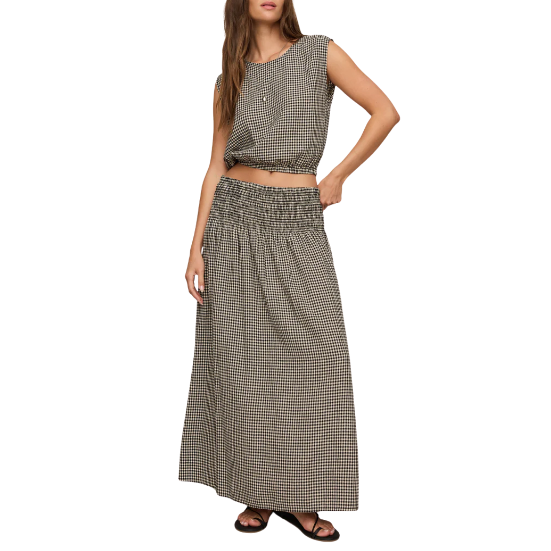 Merit Cropped Gingham Linen Top in Black