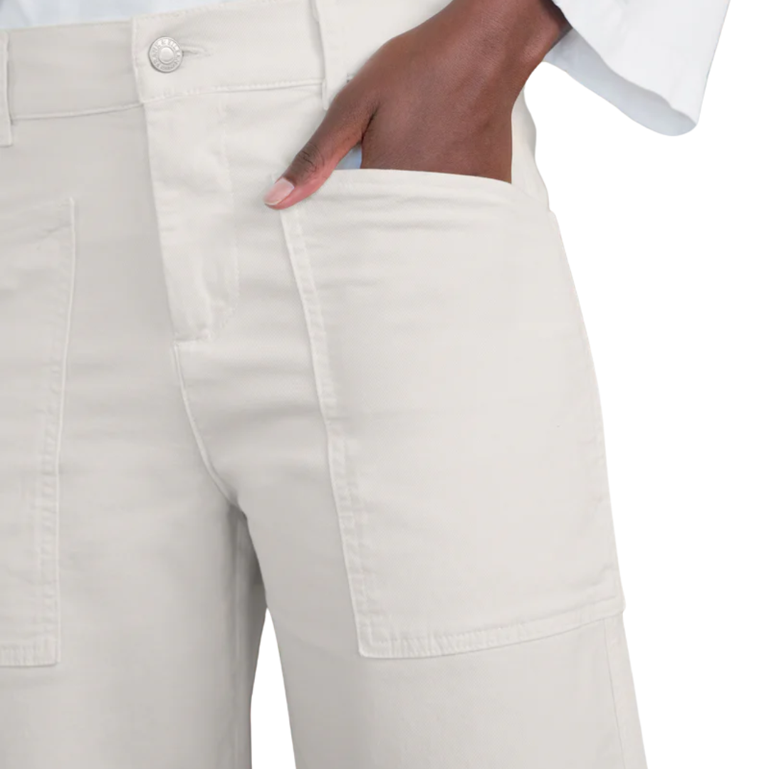 Bray Everyday Barrel Pant in Chalk