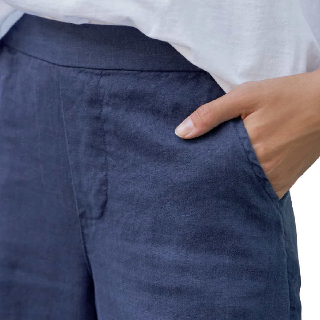 Maisie Wide-Leg Pull-On Pant in Navy