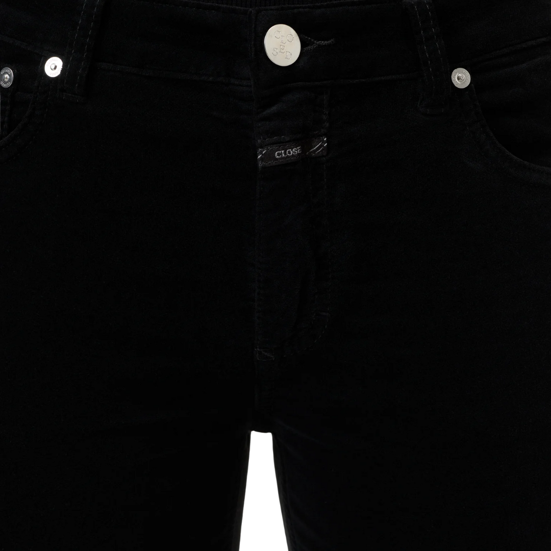 Jovanna Flared in Black