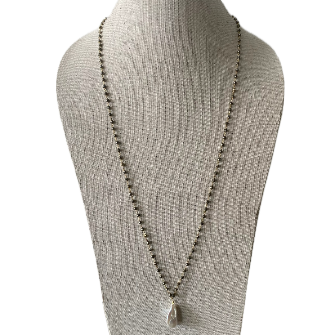 Diddi Long in Pyrite/White