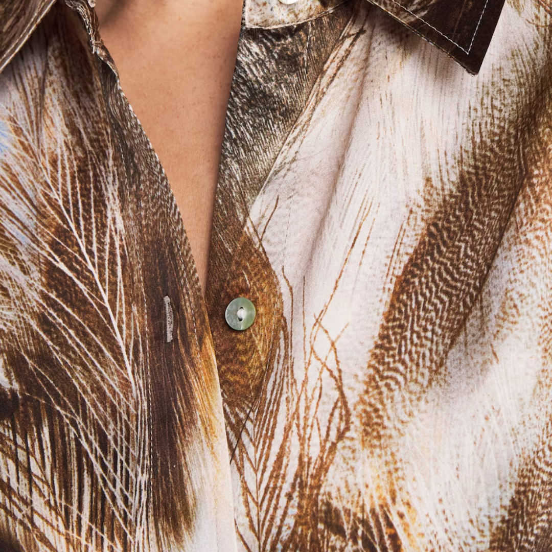 Dani Silk Blouse in Neutral/Blue Mix Feather