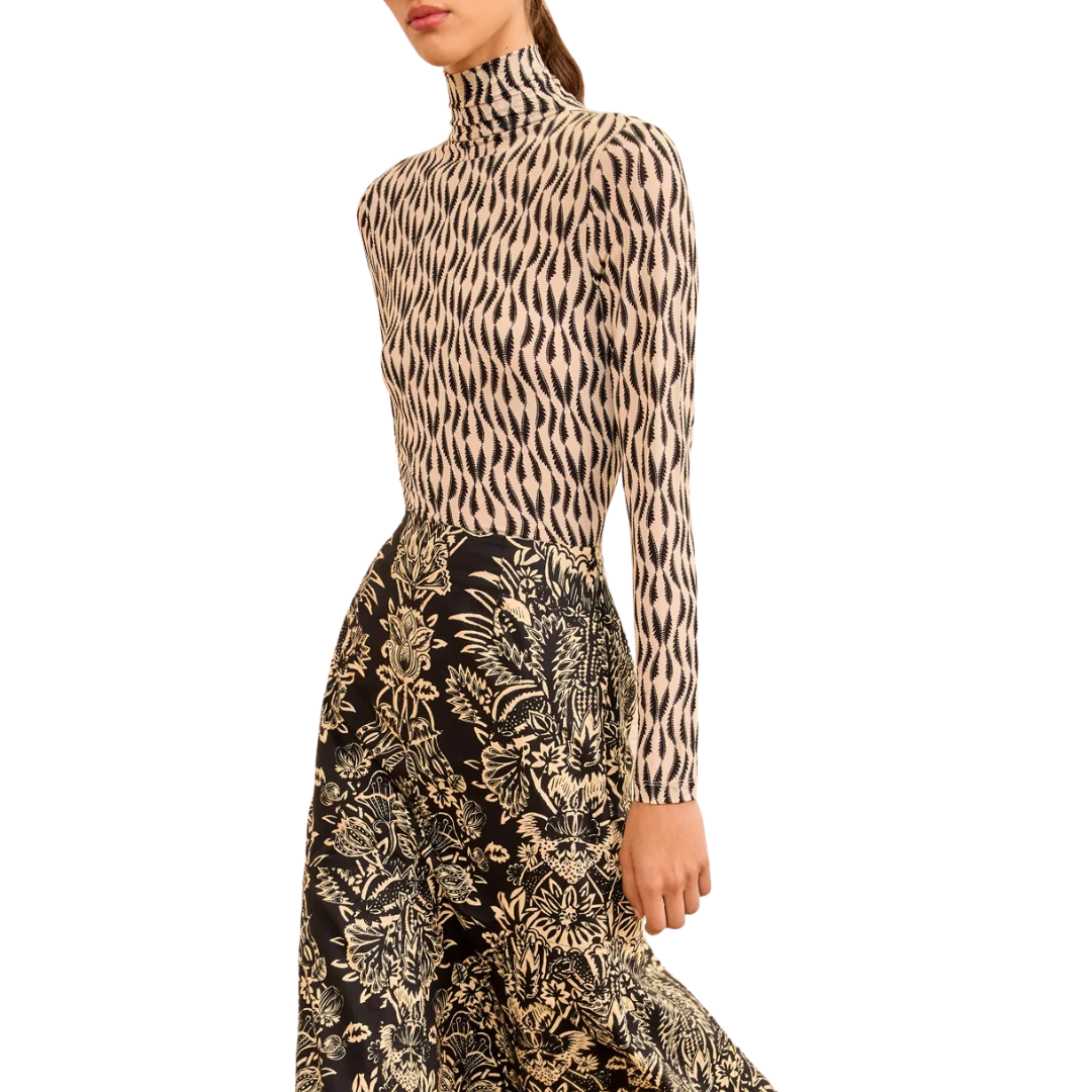 Aurelia Turtleneck in Silhouette