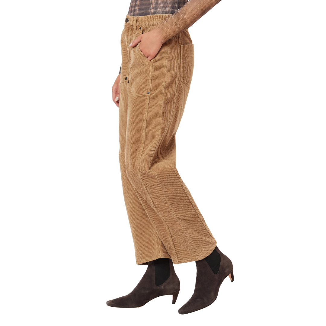 Harper Corduroy Cropped Barrel in Fawn