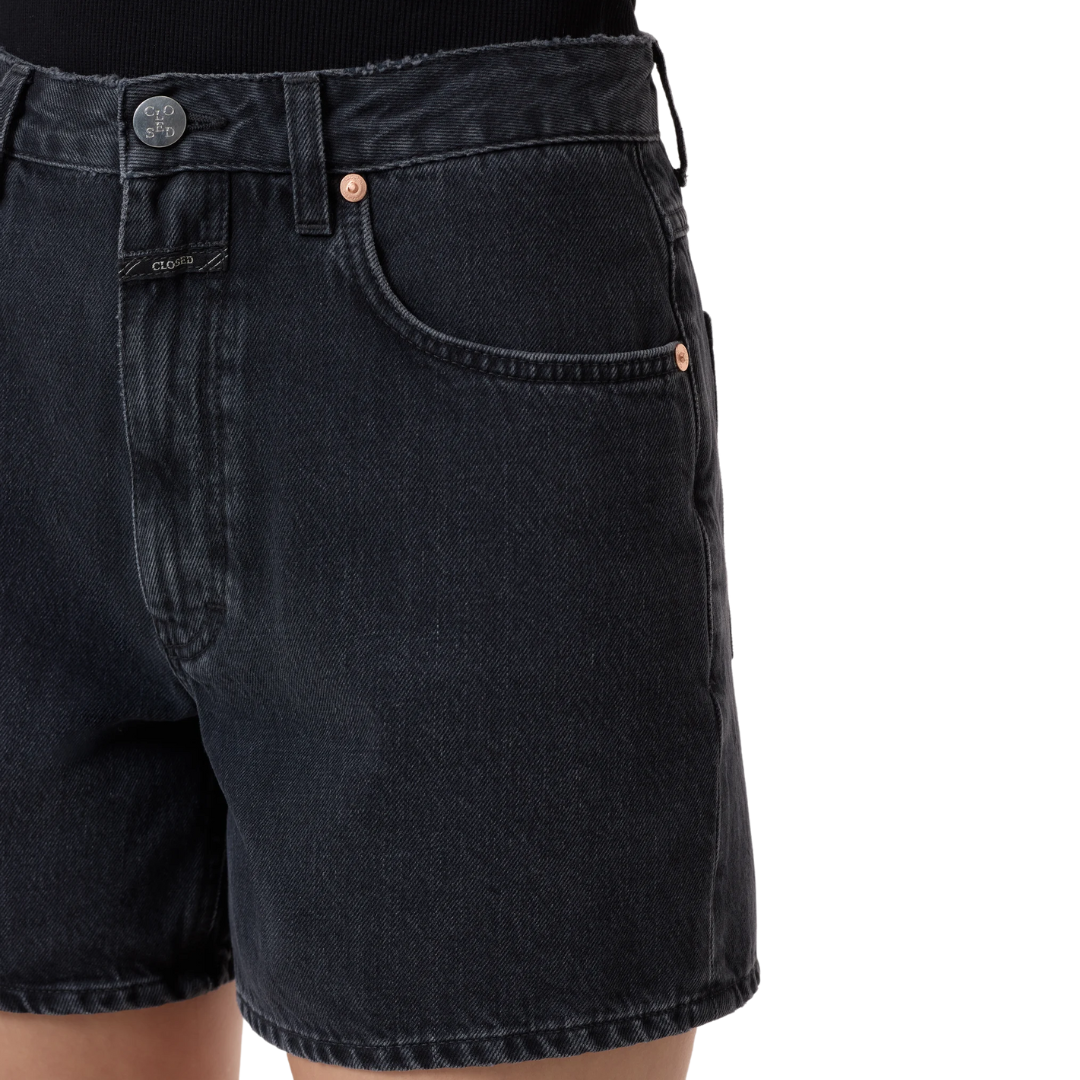 Janey Shorts in Dark Grey