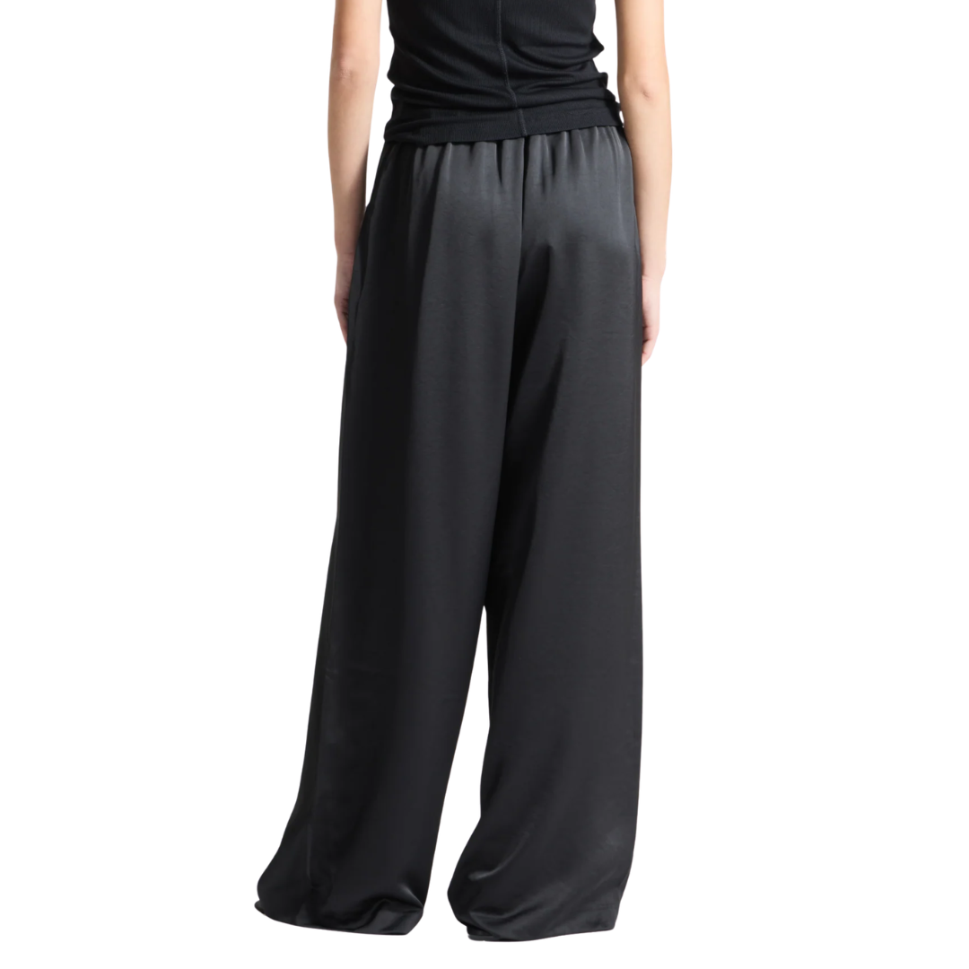 Paige Pull-on Pant in Black