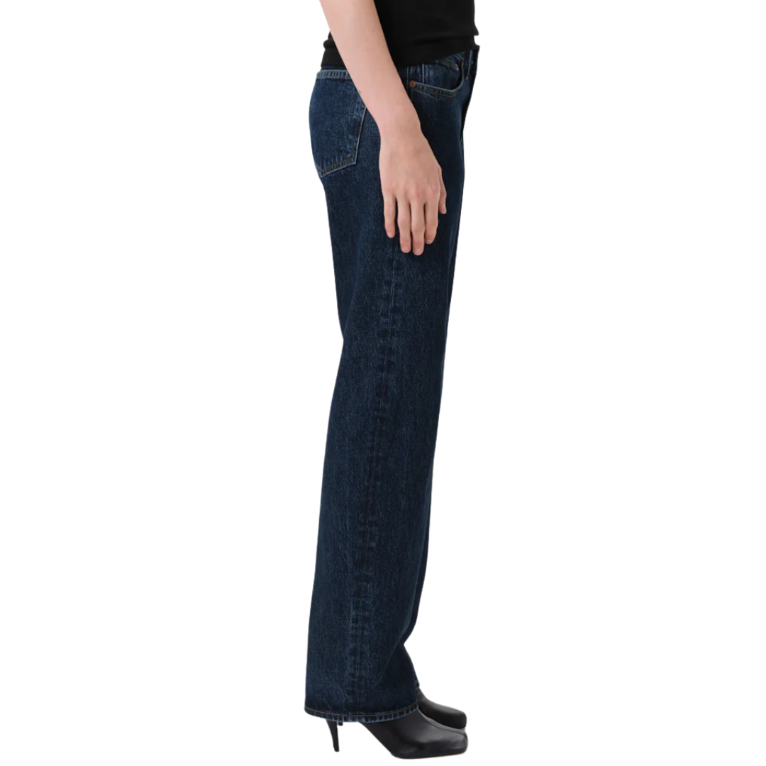 Low Rise Slim Jean in Pendulum