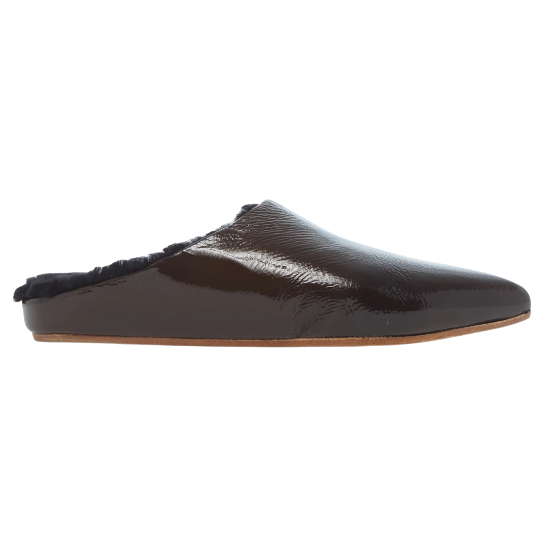 Dia Shearling Slide in Moule Crinkled Patent