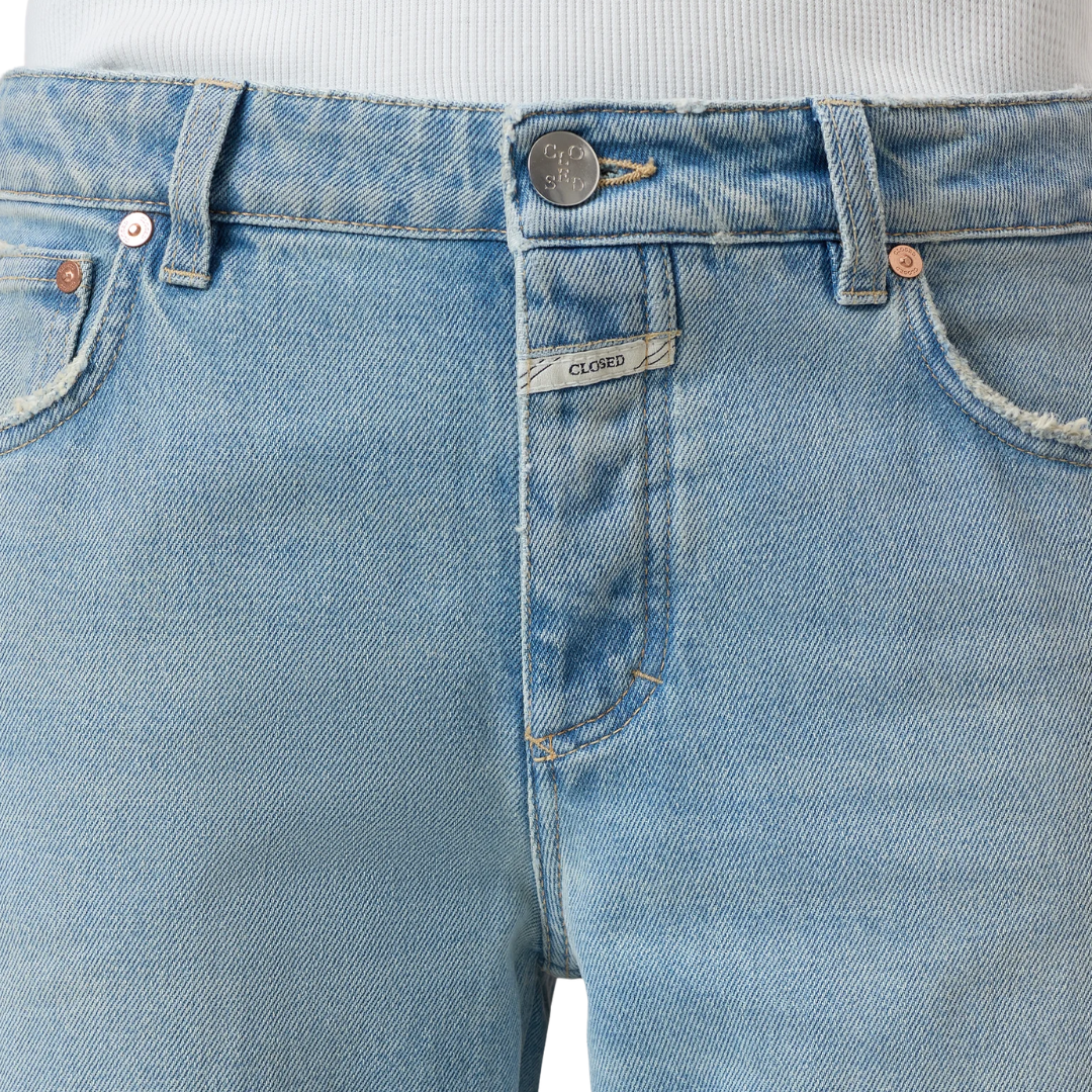 Gillan Wide in Light Blue