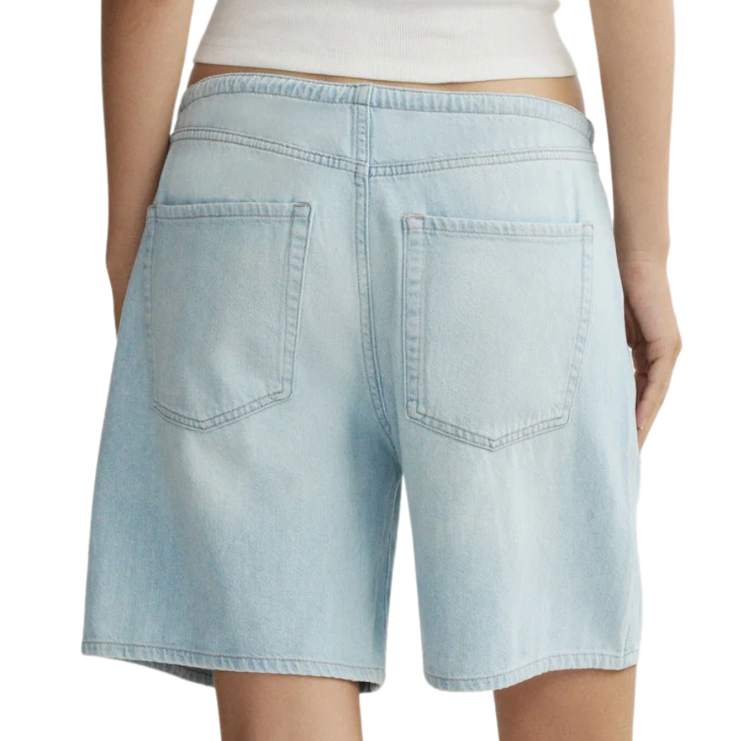 Sienna Low-Slung Short Relaxed 7" in Poolside Aura