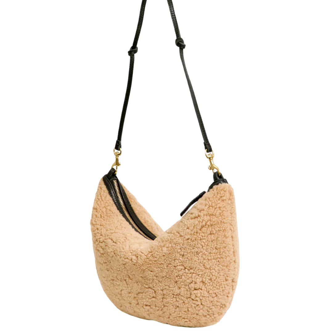 Lune in Café Au Lait