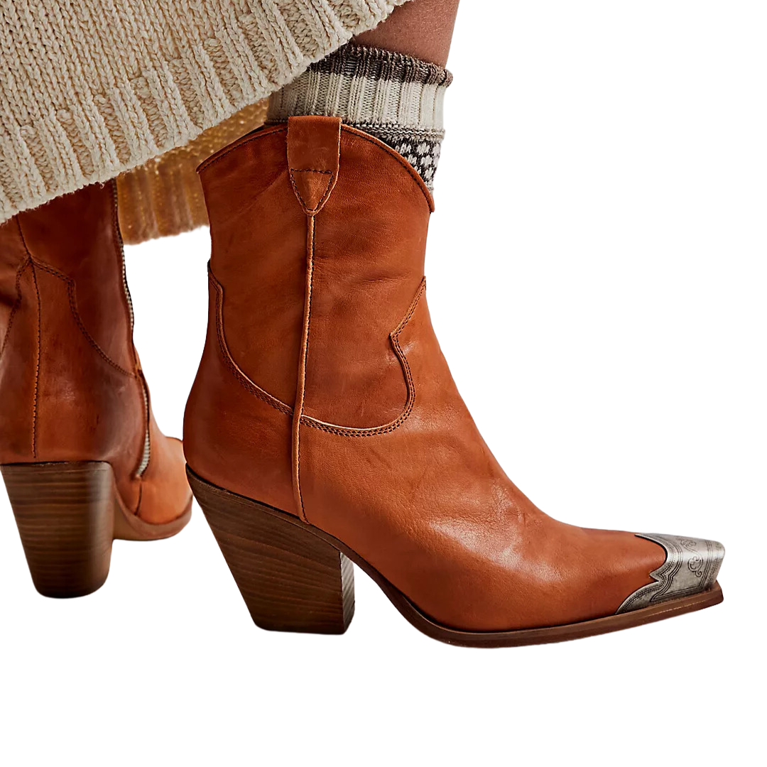 Brayden Western Boots in Tan