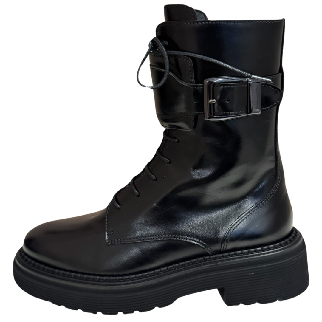 Siena Lace Up Boots in Black