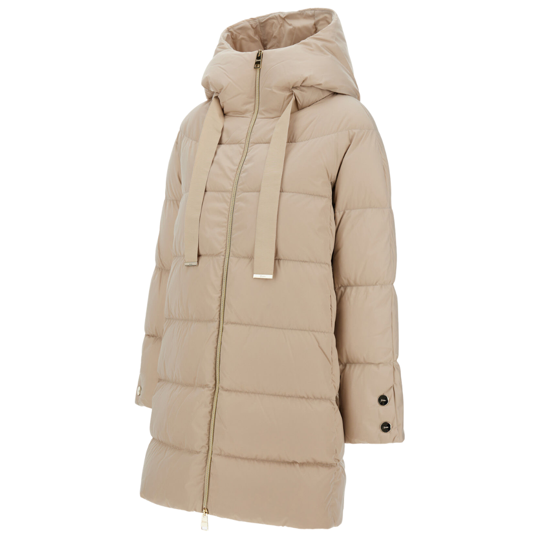 A-Shape Jacket in Satin in Chantilly