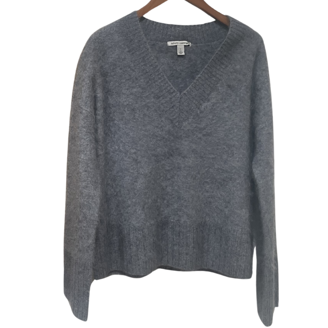 Brushed Boxy V in Feather