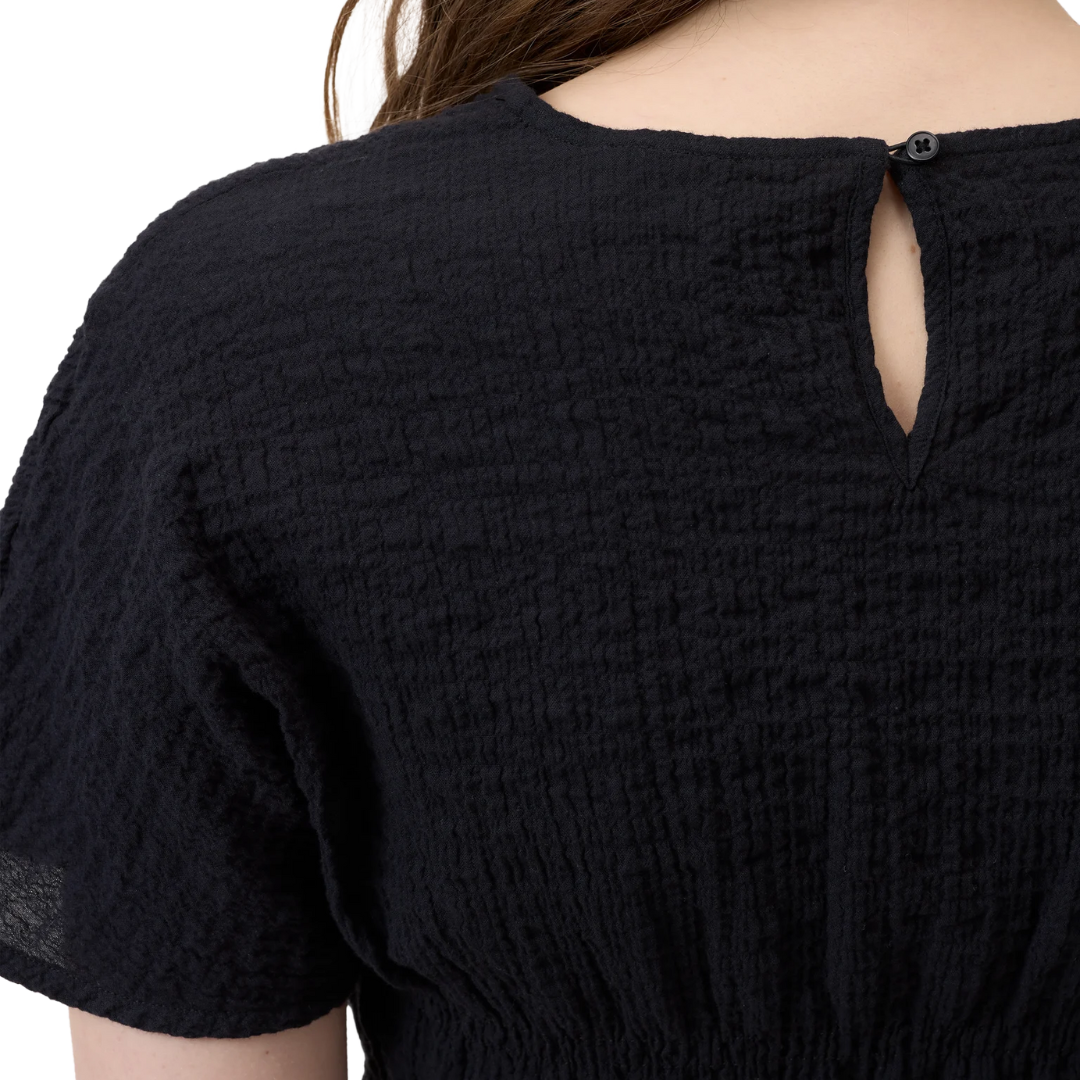 Crinkle-Effect Top in Black