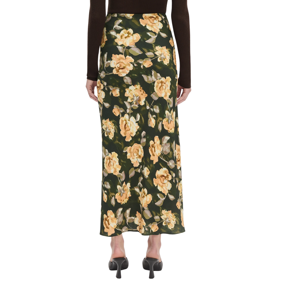 Favorite Skirt in Golden Flowerbed