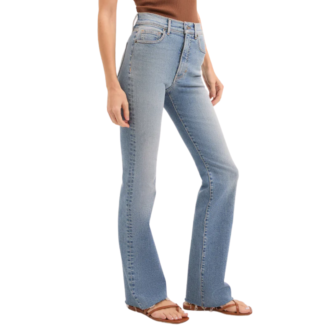 Cameron Raw Hem Bootcut Jean in Riviera Breeze