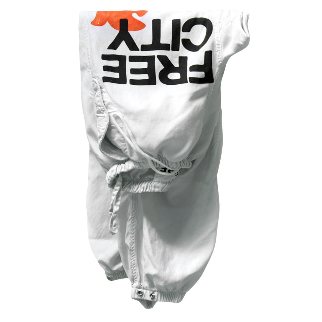 Flap/Snap Matte/Satin Airjump Pant in Laundry White