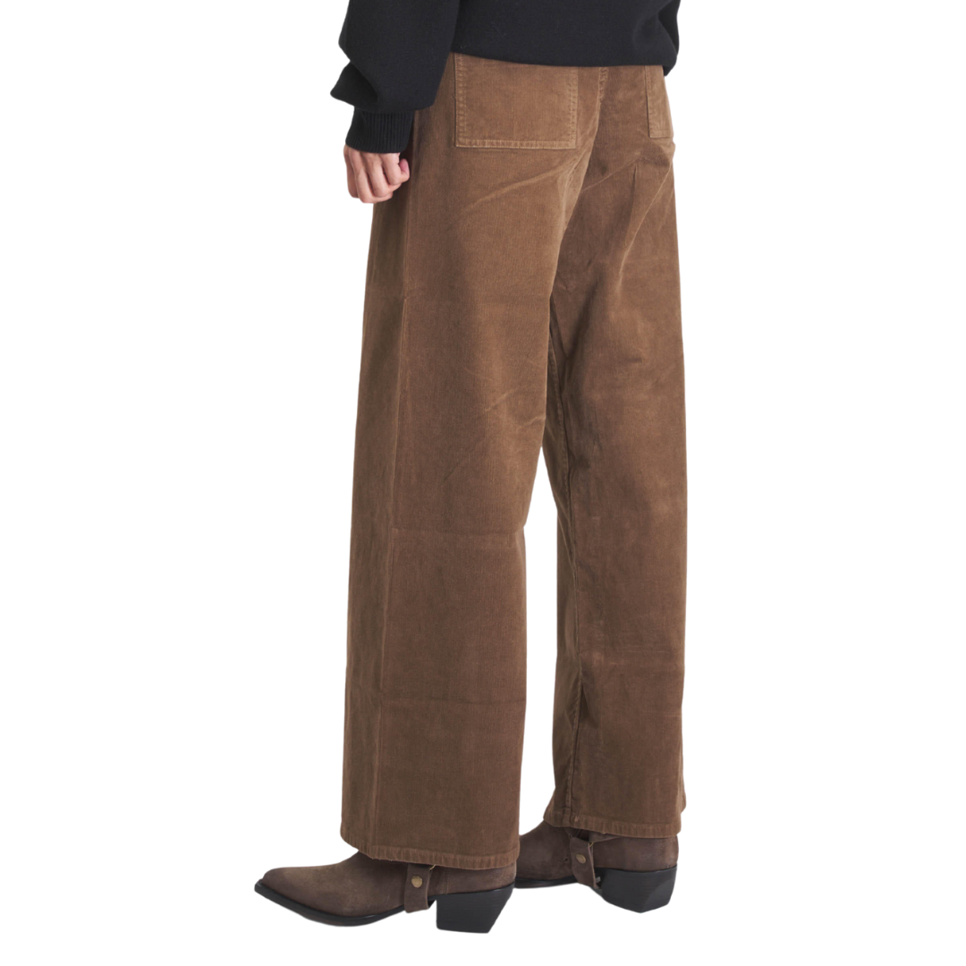 Megan Corduroy Pant in Caffe