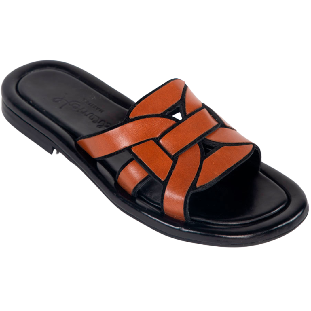 Dalia in Sierra Sella-Black