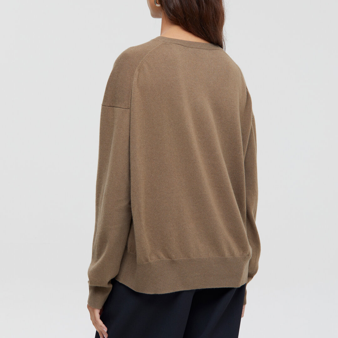 V-Neckline Sweater in Chocolate Chip