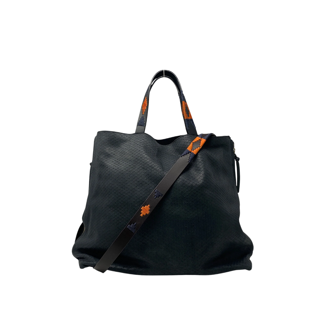 Bantham Tote in in Navy
