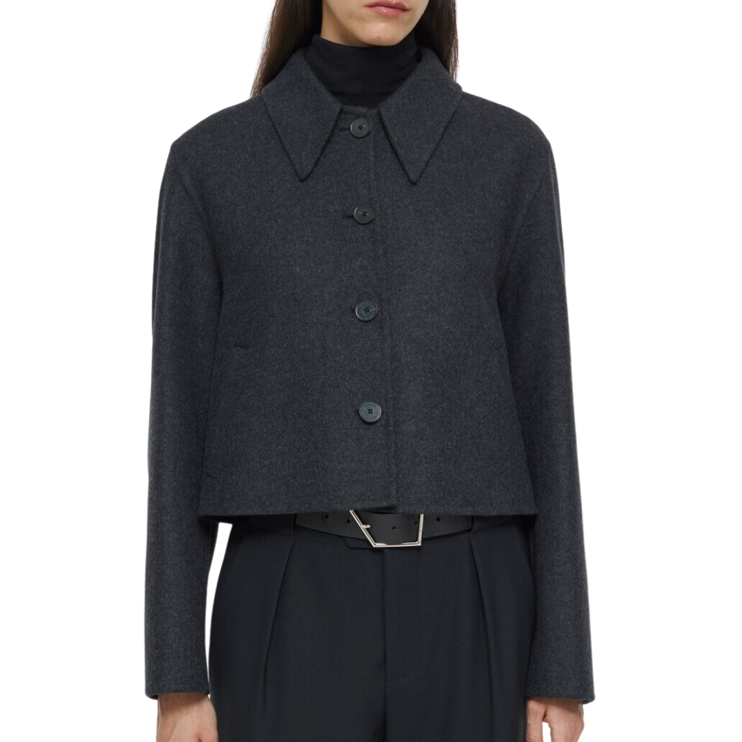 Cropped Jacket in Black