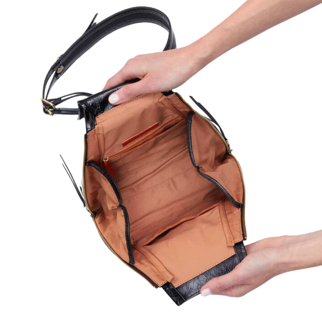 Betta Backpack in Black