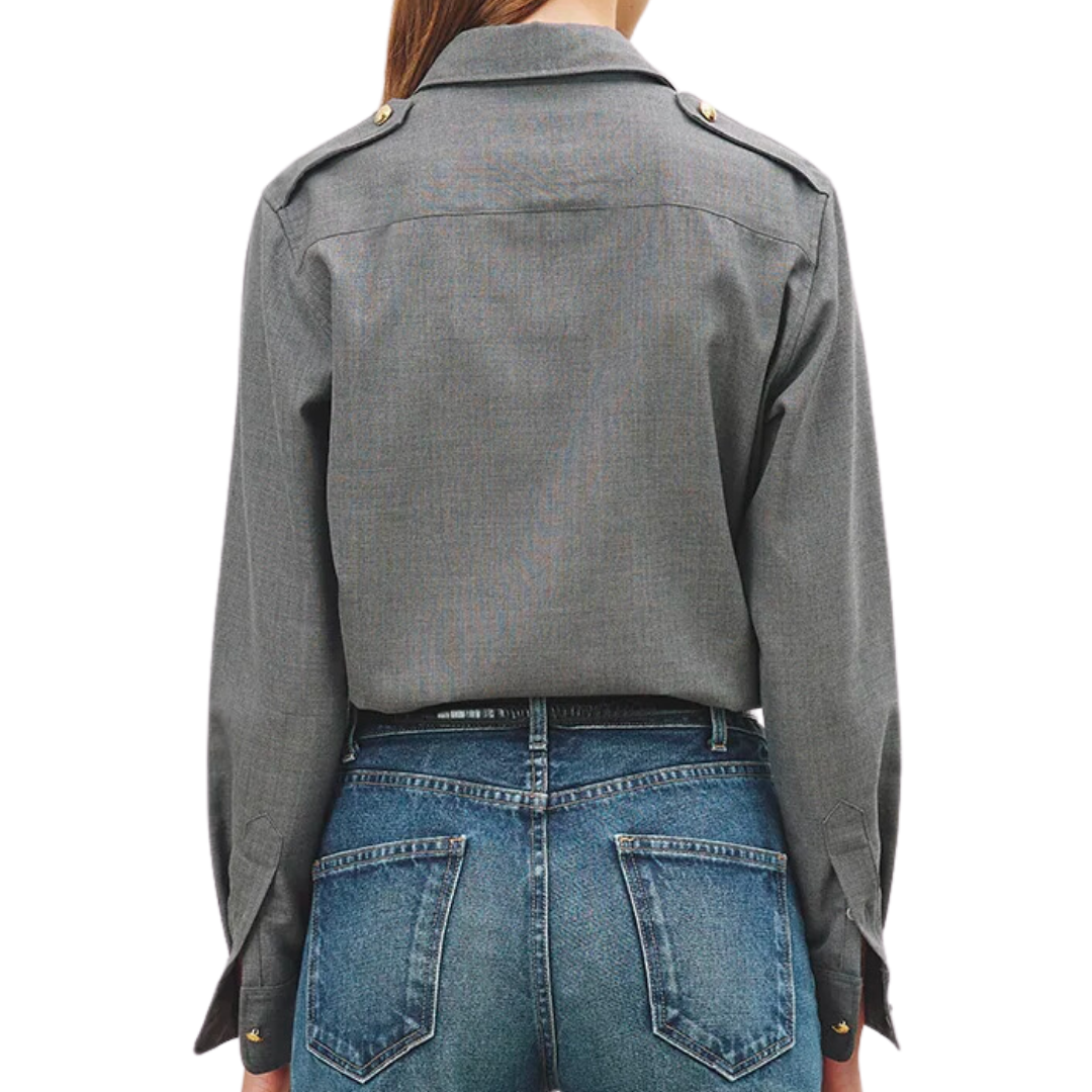 Jeanette in Grey