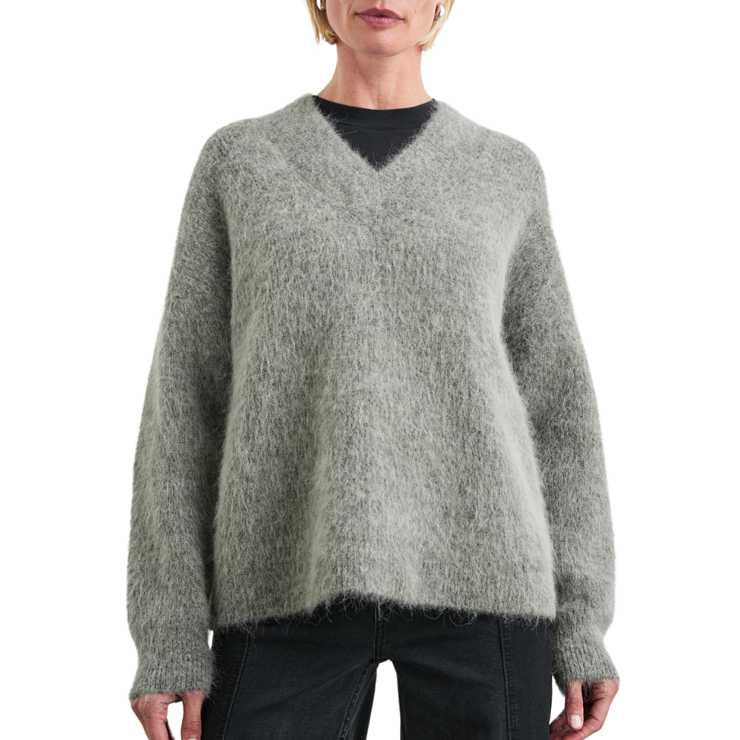 Jodie Sweater in Heather Grey