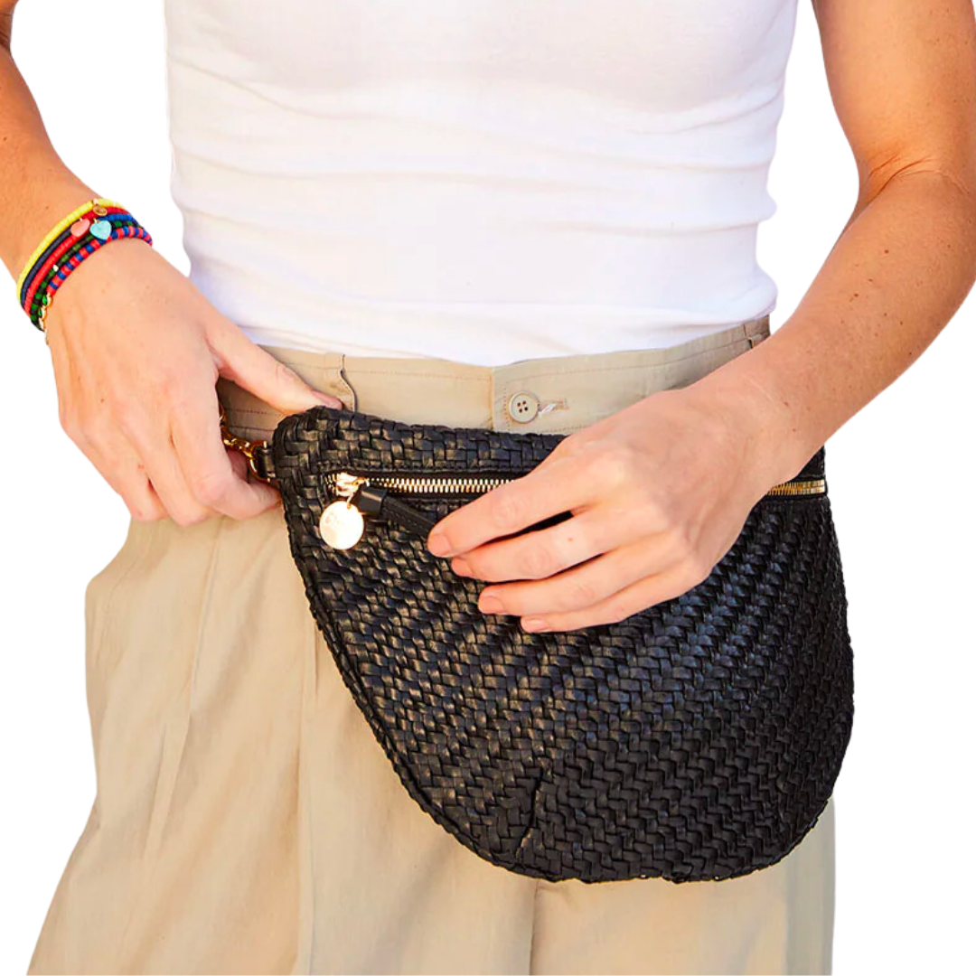 Grande Fanny in Black Woven Zig Zag