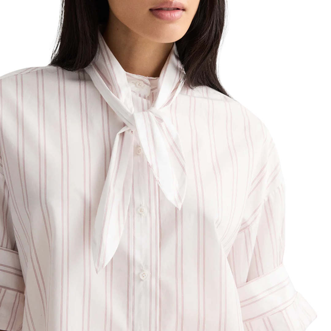 Tie One On Shirt in White/Wine