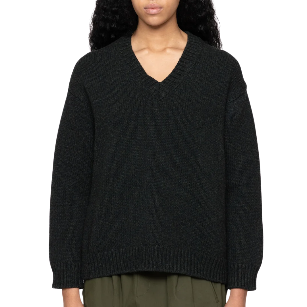 Mallory V-Neck Sweater in Forest
