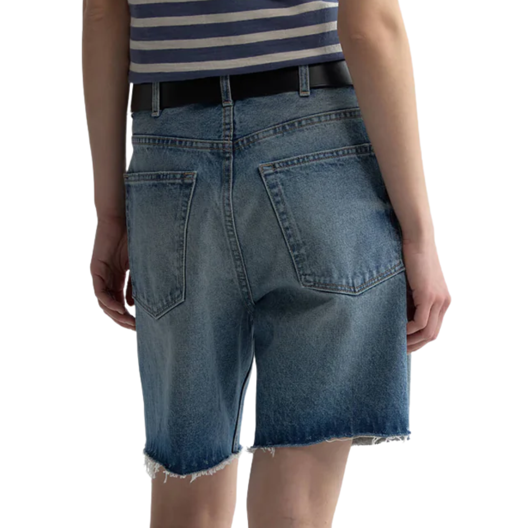 Russel Denim Short in Rosebowl Wash